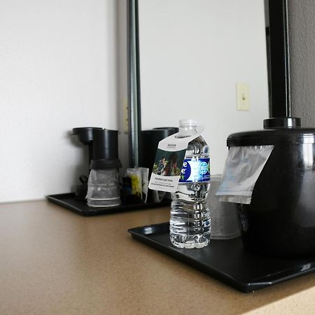 Country Inn & Suites By Radisson, Fort Dodge, Ia Extérieur photo